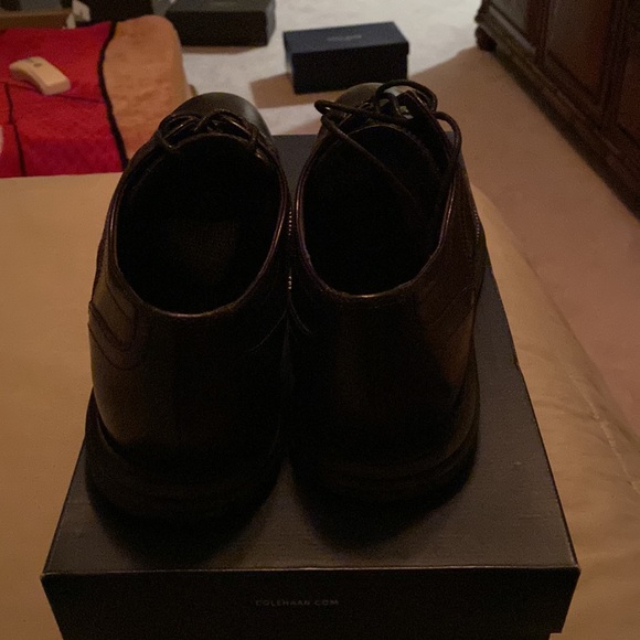 Pair of Cole Hanns Grand.OS casual color Black brand new with the box size 12 - Picture 3 of 8